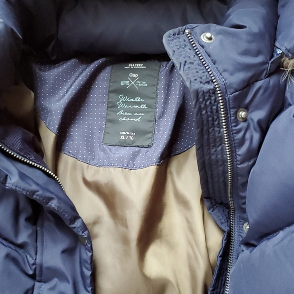 Gap Winter Jacket - Picture 2 of 3